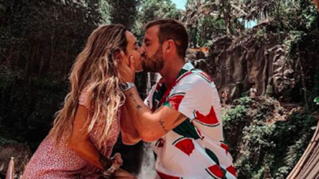 Hilona se confie sur ses débuts de relation avec Julien. Credit: Capture Instagram/hilonagos_off