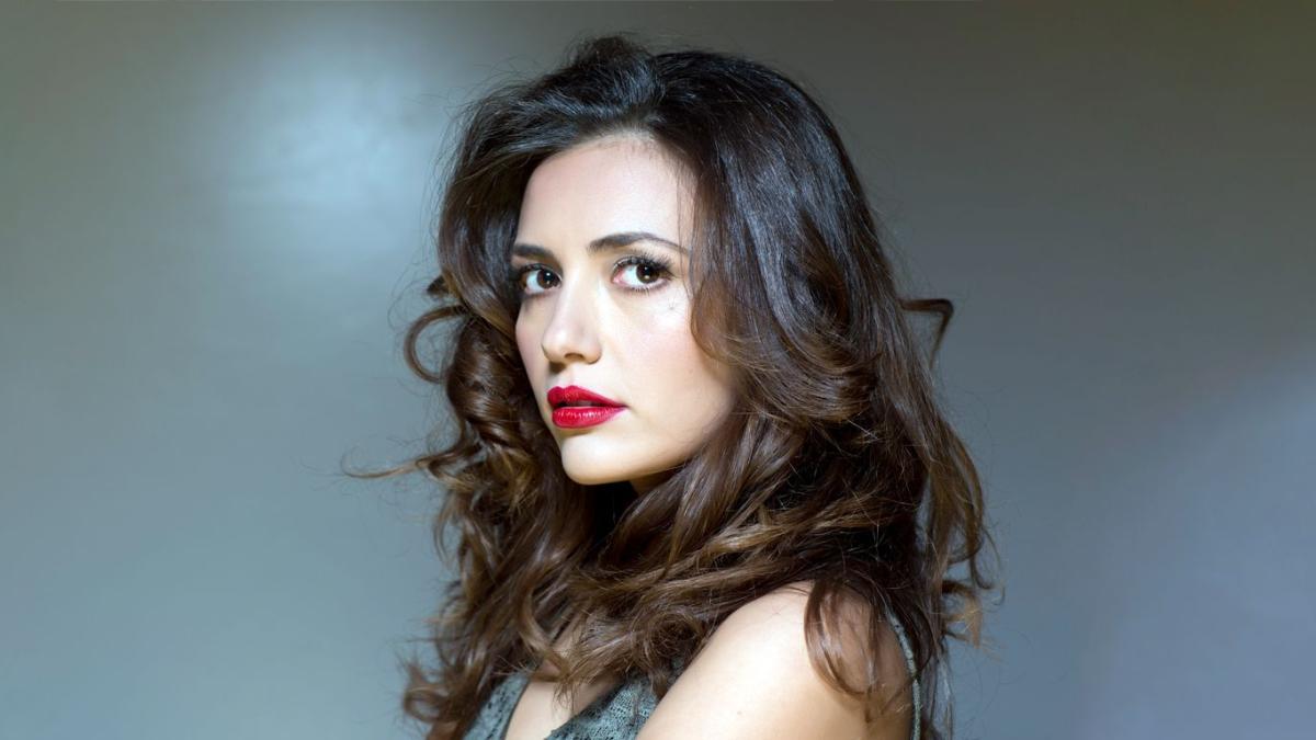 Serena Rossi Sara Mina Settembre Nella Nuova Fiction Di Rai 1 E' tornata al lavoro dopo l'arresto del marito christiane filangieri. mina settembre nella nuova fiction di rai 1