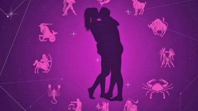Predizioni astrali domenica 2 febbraio: l'Ariete gongola in amore, bene la Vergine.