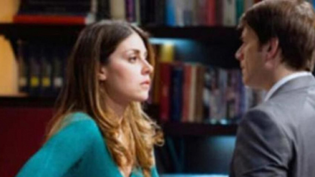 Spoiler Un posto al sole: Serena sospettosa nei riguardi di Filippo.