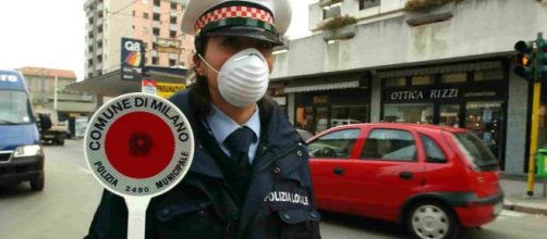 Milano, smog: blocco totale delle auto il 2 febbraio