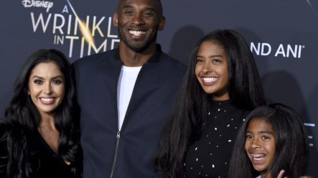 Kobe Bryant, la moglie Vanessa in un post su Instagram: 'Siamo completamente devastate'