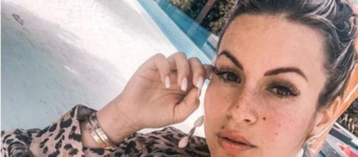 Carla Moreau accusée d’avoir mis en scène le vol pour partir vivre à Dubaï