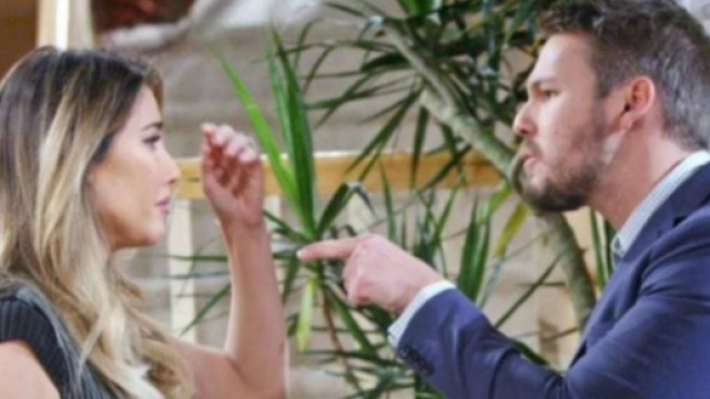 Beautiful, trame Usa: Liam chiede in sposa Hope, ma vuole che rompa i rapporti con Thomas