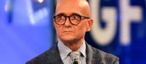 Alfonso Signorini, conduttore del Grande Fratello Vip 4.