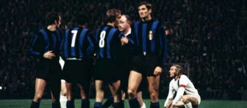 La sfida tra Inter e Borussia Mönchengladbach nella Coppa dei Campioni 1971/72.