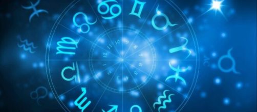 Previsioni zodiacali dell'11 ottobre: crescita personale per Toro e Capricorno stanco.