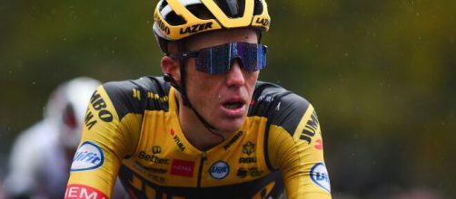 Steven Kruijswijk si è ritirato dal Giro d'Italia insieme a tutta la sua squadra.