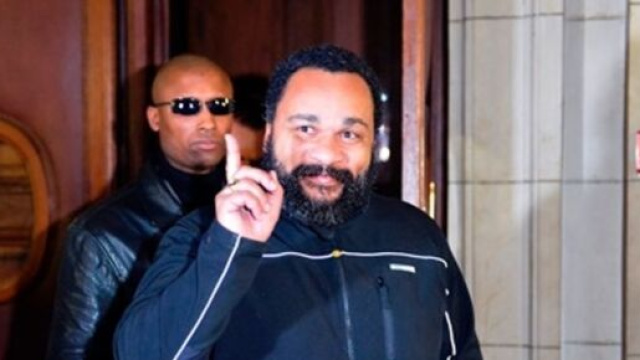 Dieudonné créé la polémique sur les réseaux sociaux - Photo capture d'écran Facebook