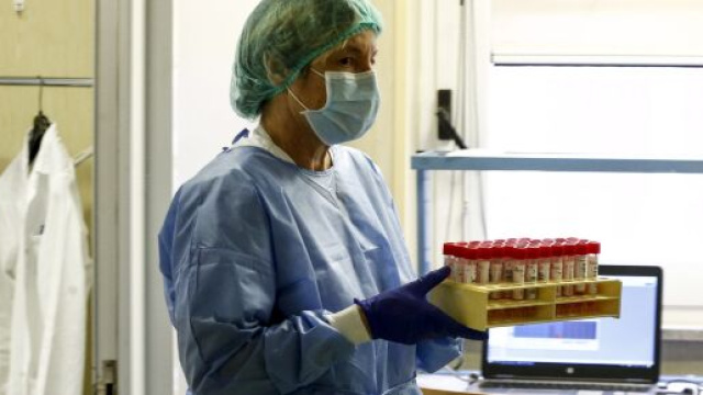 Coronavirus, oggi 17 ottobre 10.925 nuovi casi, 43 i decessi a causa della Covid-19.