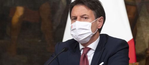 Covid-19, il premier Conte ha illustrato il Dpcm del 18 ottobre 2020.