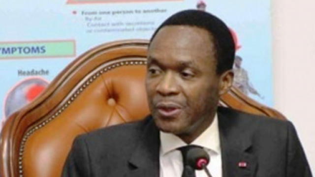 Le Ministre délégué à la Présidence Chargé de la Défense Joseph Beti Assomo (c) Mindef