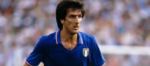 Gaetano Scirea con la maglia della nazionale italiana.
