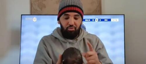 Mohamed Henni a fait le buzz en présentant son fils sur YouTube.