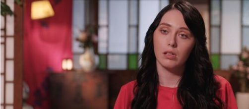 ‘90 Day Fiancé’: In an Istagram Story, Deavan explained why she looks different now. [Image Source: TLC/ YouTube Screenshot]