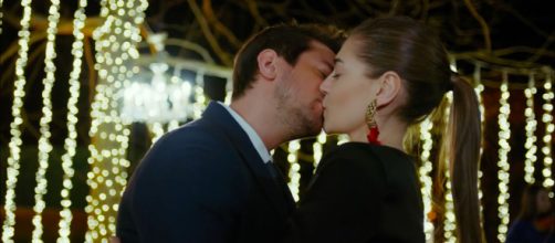 DayDreamer, trame Turchia: Nihat dà a Leyla il permesso di abitare con Emre.