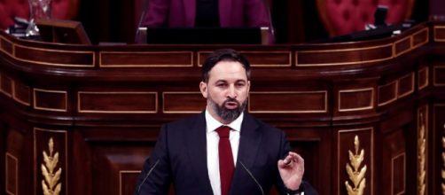 El lider de VOX Santiago Abascal presento la moción de censura contra Pedro Sánchez de forma claramente hostil