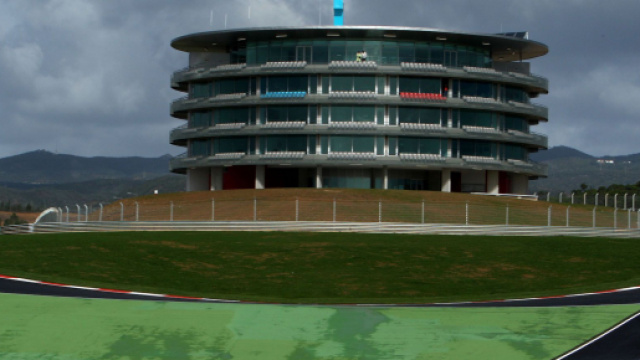 La Formula Uno torna dopo 24 anni in Portogallo, il 25/10 si correr&agrave; il Gp di Portimao.