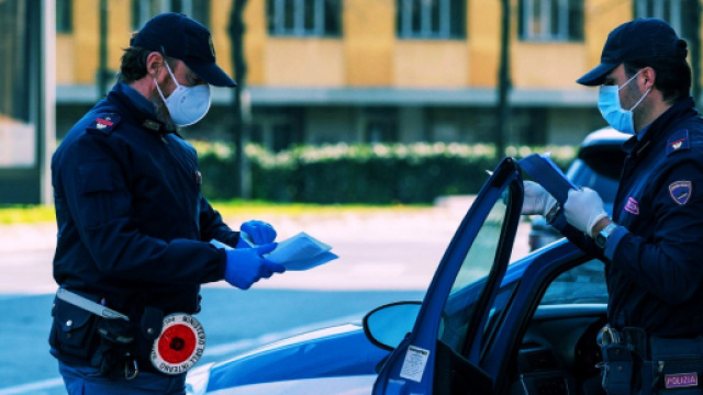 L'operazione è stata messa a segno dai "Falchi" della polizia.