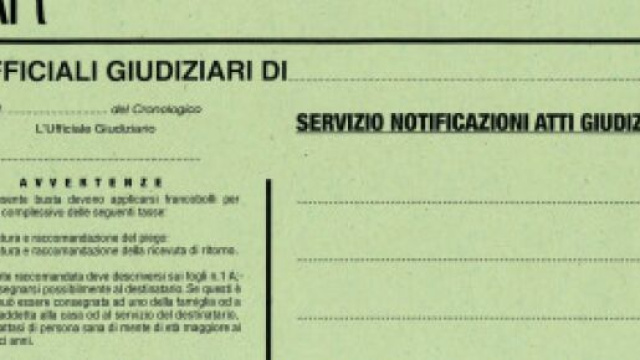 Notifica della cartella a destinatari irreperibili nulla se l'Ufficiale giudiziario non fornisce notizie nella relata