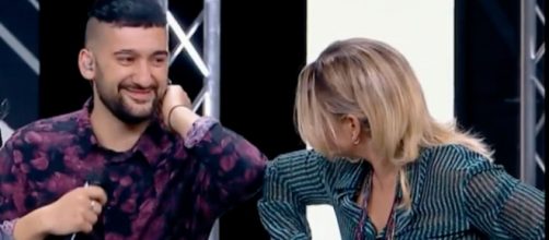 X Factor: Emma elimina a sorpresa Roccuzzo, lui scoppia in lacrime.