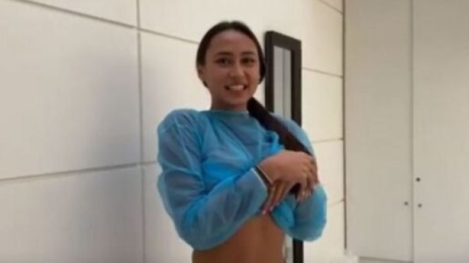 Astrid se fait une nouvelle fois opérer des fesses et dévoile le résultat - Photo capture d'écran Facebook