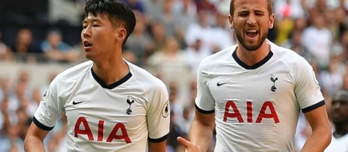 Son e Kane serão as principais armas do Tottenham no confronto diante do Burnley, no Campeonato Inglês. (Arquivo Blasting News)