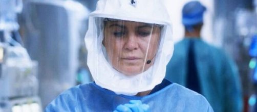 Anticipazioni Grey's Anatomy 17x01: Meredith Grey affronta le conseguenze della pandemia.