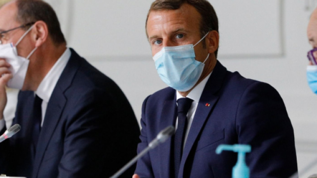 Covid-19 : Emmanuel Macron convoque deux Conseils de défense