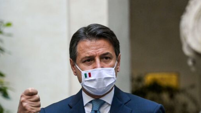 Covid-19, Giuseppe Conte: 'Rispettare le misure o c'&egrave; il rischio di un nuovo lockdown'.