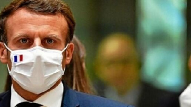 Emmanuel Macron envisageant un reconfinement - capture d’écran Facebook