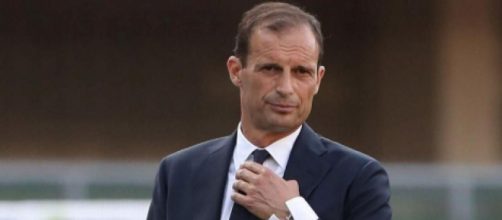 Massimiliano Allegri si sarebbe offerto al Real Madrid.