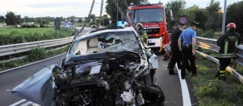22enne calabrese muore a causa di un incidente stradale. (Foto di repertorio)