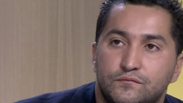 Nabil Djellit tacle s&eacute;v&egrave;rement Olivier Giroud et re&ccedil;oit quelques soutiens