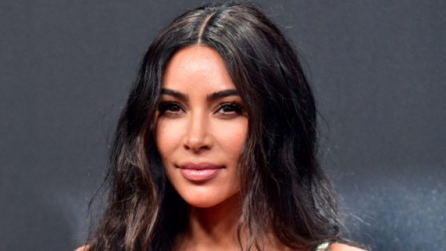 Covid-19 : Kim kardashian a mobilisé des stars pour le combatre