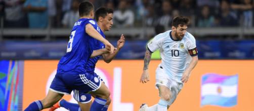 Argentina e Paraguai se enfrentam pela terceira rodada das Eliminatórias. (Arquivo Blasting News)
