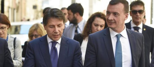 Vaccino, Nicola Porro attacca Conte e Casalino.