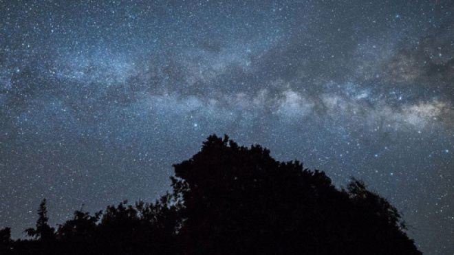 Oroscopo e previsioni astrologiche del 16 novembre: ambizione per Gemelli, Scorpione innamorato.