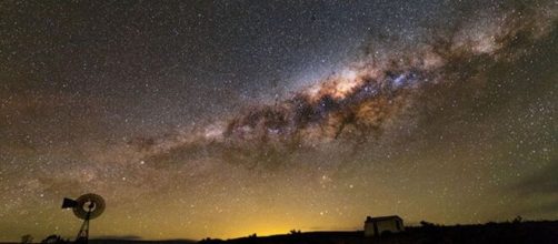 Oroscopo e previsioni astrologiche del 17 novembre: Cancro stressato, Leone esuberante.