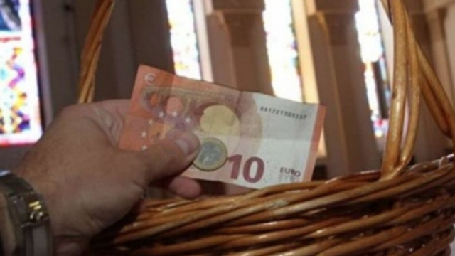 D&eacute;tournement de fonds - photo capture d'&eacute;cran Facebook