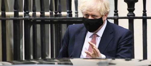 Boris Johnson vuelve a cuarentena por cuenta del coronavirus - semana.com