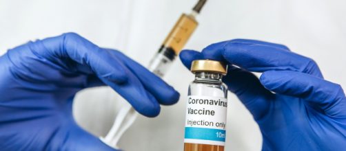 La vacuna de Oxford contra el coronavirus y mayores - 65ymas.com