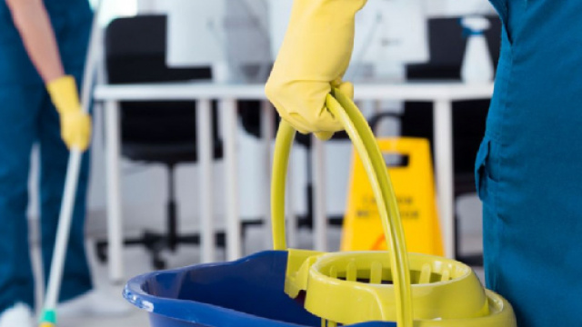 Milano: assunzioni per addetti alle pulizie e altre figure.