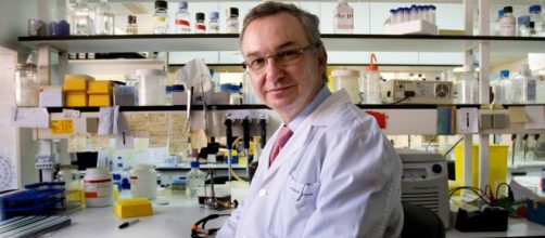 Josep Baselga, directivo de AstraZeneca anunció que la vacuna contra el coronavirus ya se está fabricando.