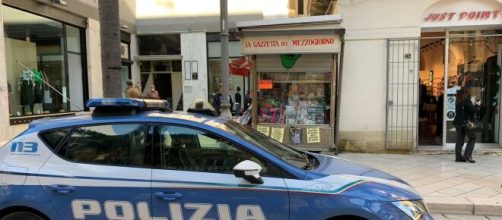 Brindisi, doppia spaccata in centro nella notte: svaligiati due negozi di abbigliamento.