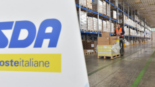 Poste Italiane assume corrieri SDA: ultima settimana per candidarsi, scadenza 30 novembre.