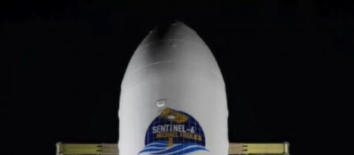 Sentinel-6 Michael Freilich launch and Falcon 9 first stage landing. [Image source/SciNews YouTube video]