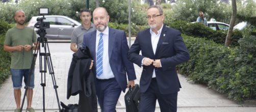 Agapito Iglesias y Javier Porquera, condenados por falsedad documental
