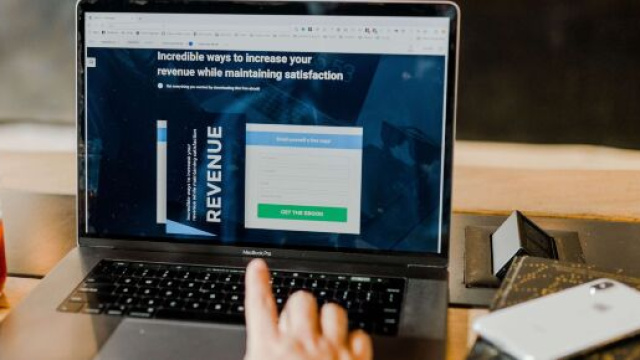 Vendita di beni usati su ebay vanno tassati.