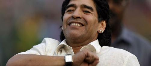 Maradona, addio al "pibe de oro" del calcio mondiale - FOTO - yahoo.com